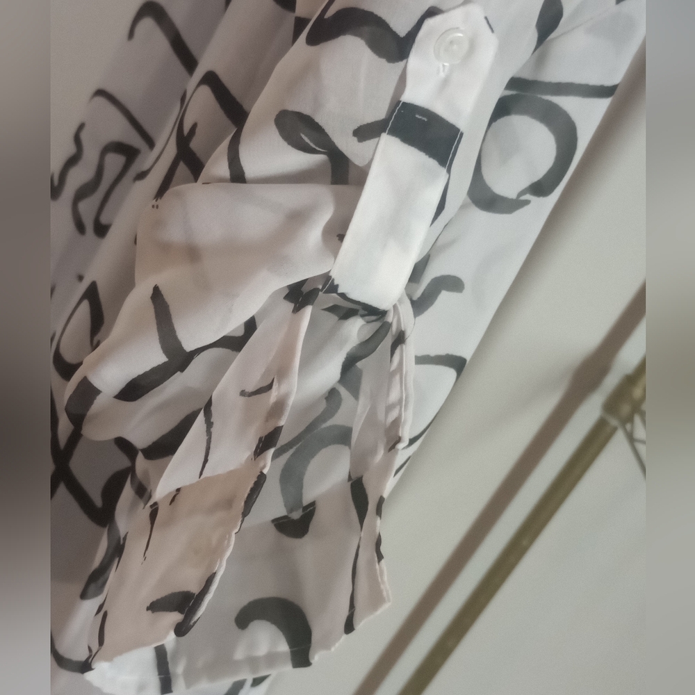 Shirt Jacket. Live 4 Truth. Size: 1X. Black and White. - Picture 6 of 8
